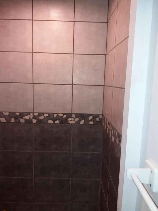 Le Petit Nid Douillet Panzió Trescléoux Kültér fotó